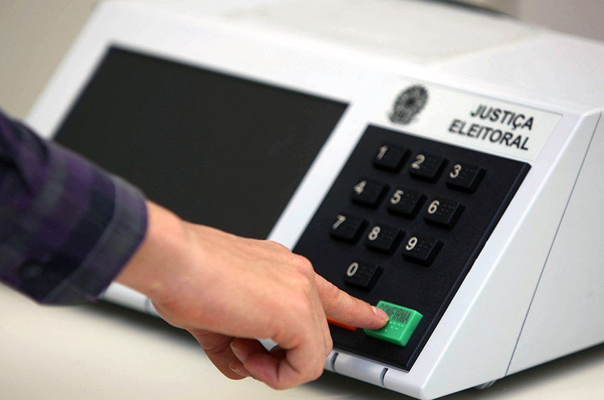 eleições urna eletrônica