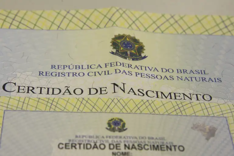 certidão de nascimento registro civil