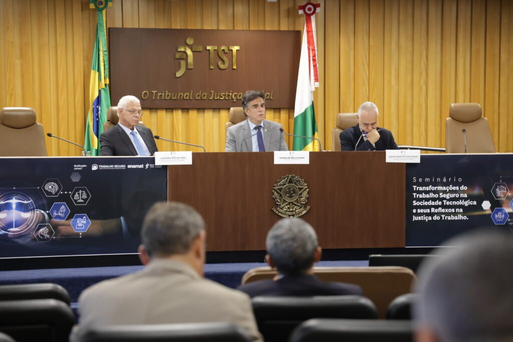 presidente do tst, vieira de mello filho, e os ministros agra belmonte e augusto césar