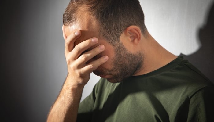 Familiares e vizinhos eram questionados sobre a vida privada do trabalhador