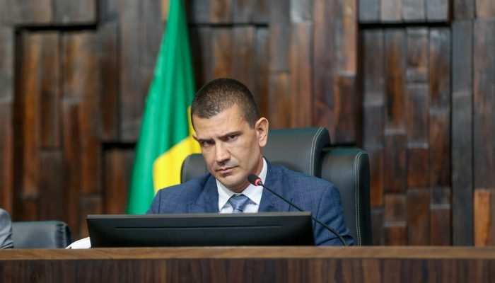 Douglas Ruas (PL-RJ) ficou à frente de Eduardo Paes no primeiro turno das eleições