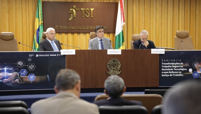 presidente do tst, vieira de mello filho, e os ministros agra belmonte e augusto césar
