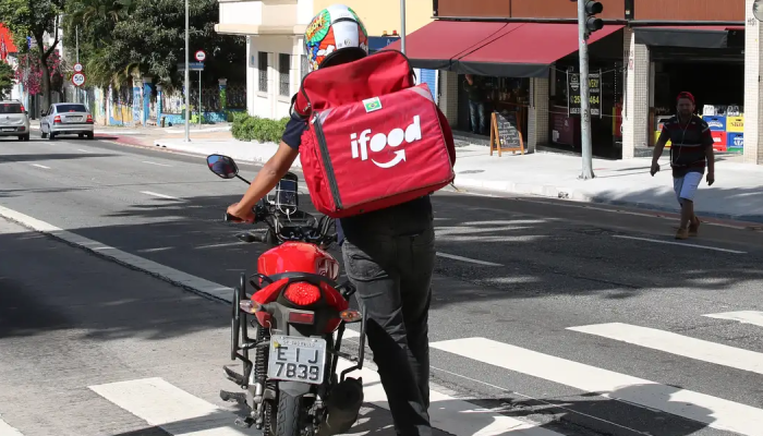 entregador ifood motoboy