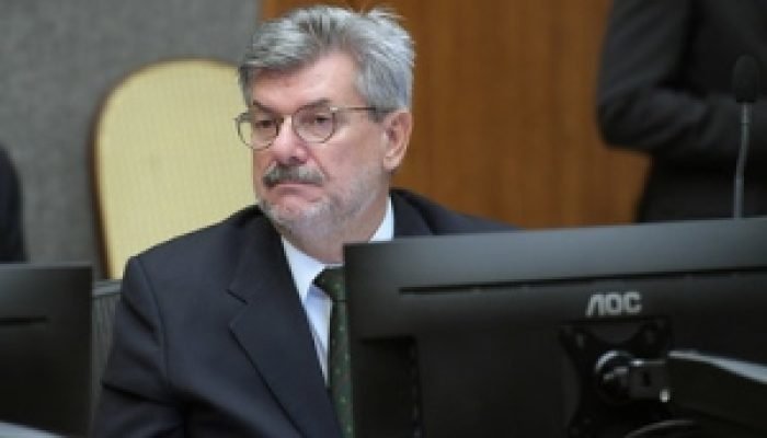 AGU pede desligamento definitivo de Buzzi e interrupção de remuneração