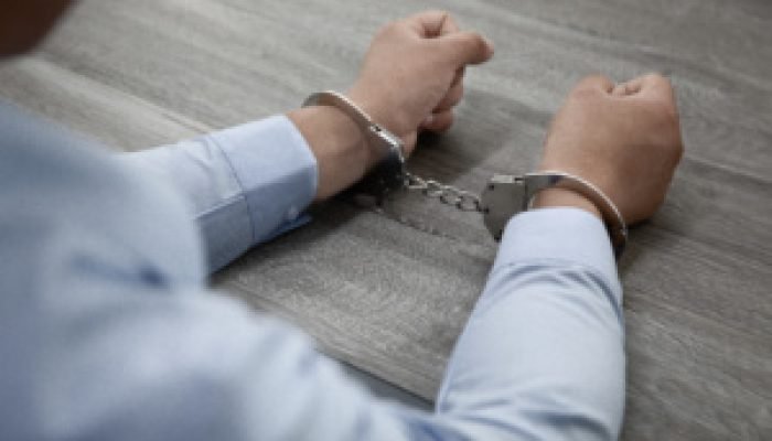 prisão algemas ANPP processo penal